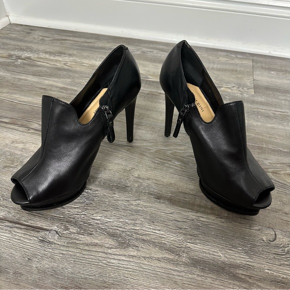 Gianni Bini Leather Open Toe Platform Heels Size 11 - Picture 2 of 10
